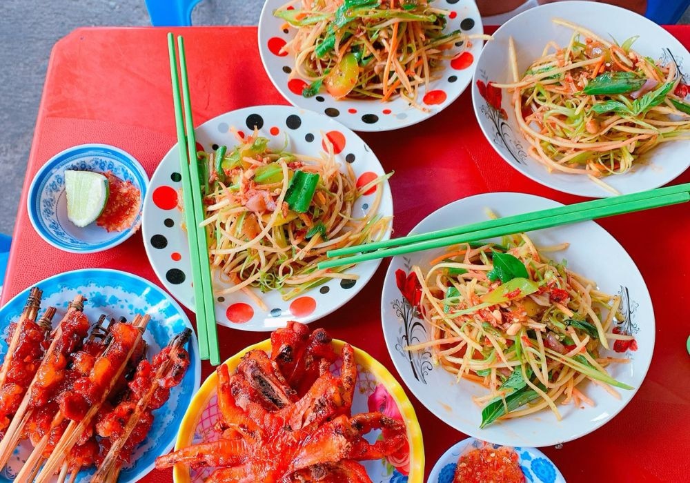 Gỏi đu đủ đâm